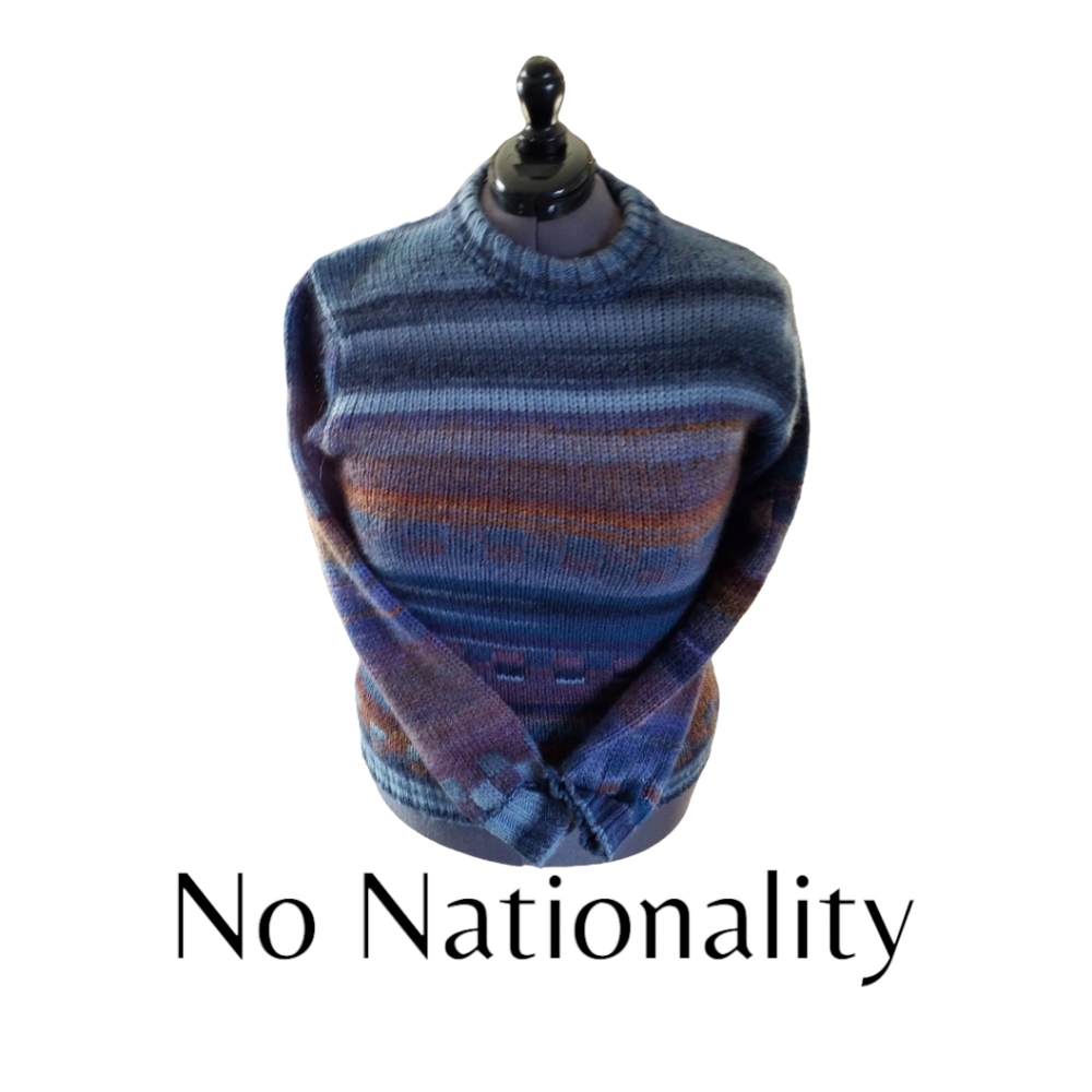 NWOT Women's No Nationality Heavy Knit Sweater